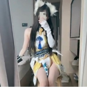 Anbaby推特网红女神私拍收费写真